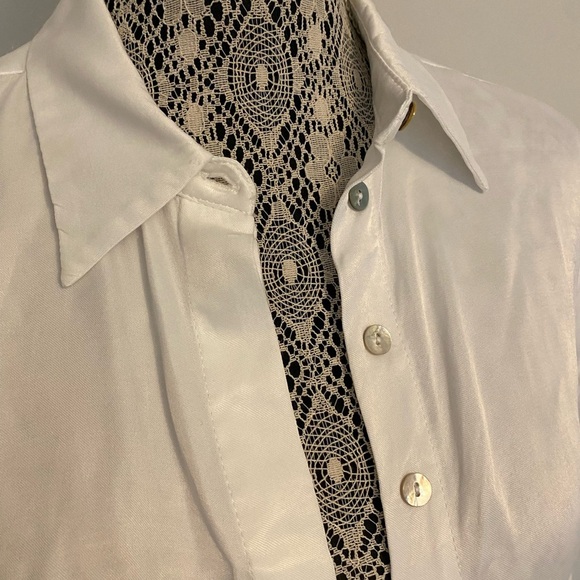 Reserved silky Elegant White Button-Up Blouse ivory white - Picture 2 of 4